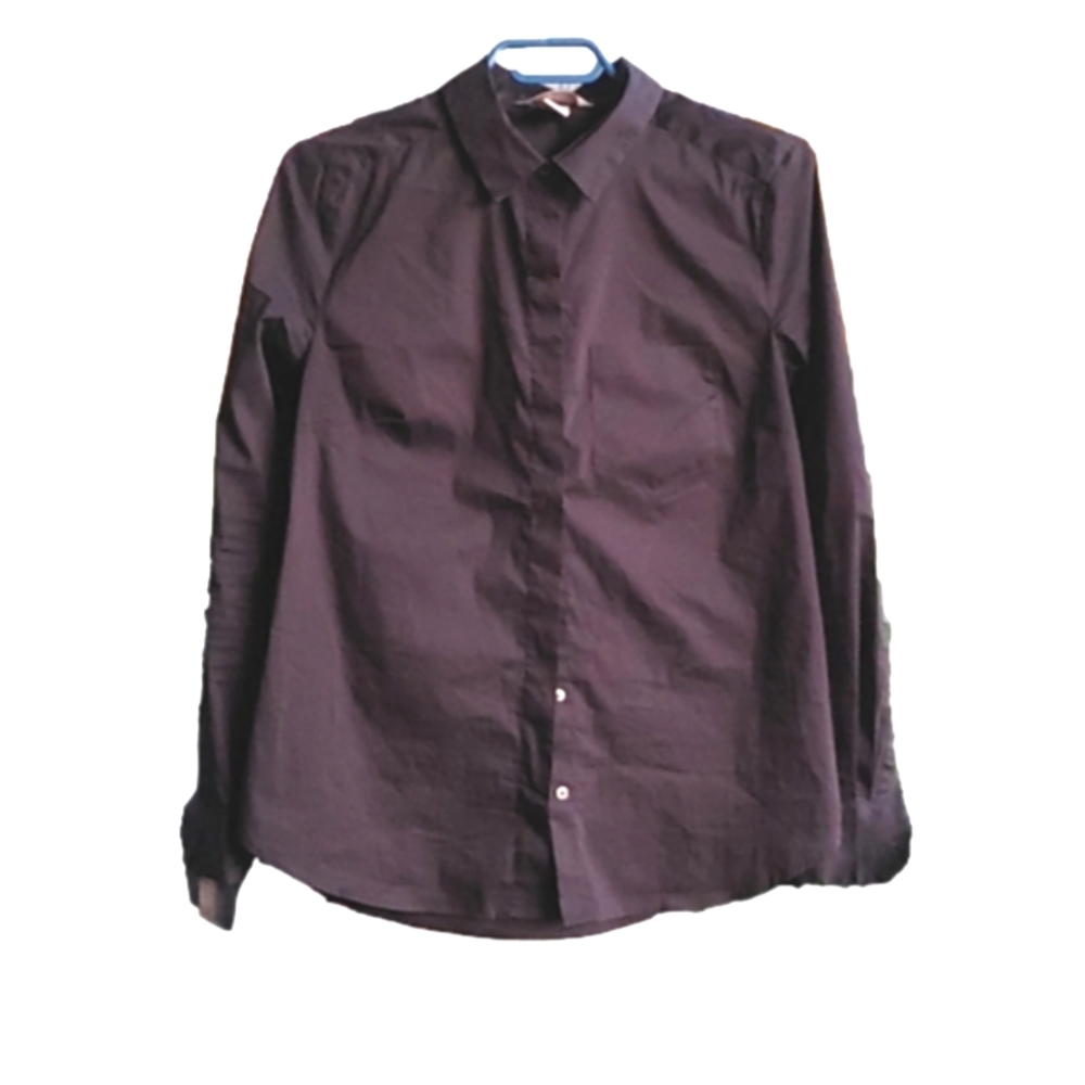 H&M black women's dress shirt size size 6 long sleeves front buttons